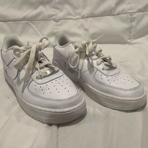 Nike Air Force e 1 White Sneakers